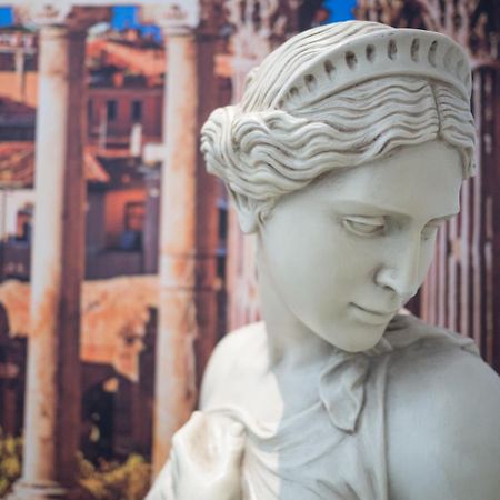 B&B La Finestra Di Fronte Rome Buitenkant foto