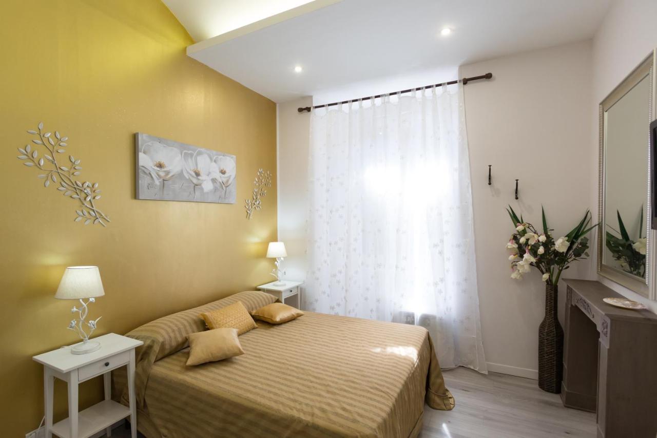 B&B La Finestra Di Fronte Rome Buitenkant foto